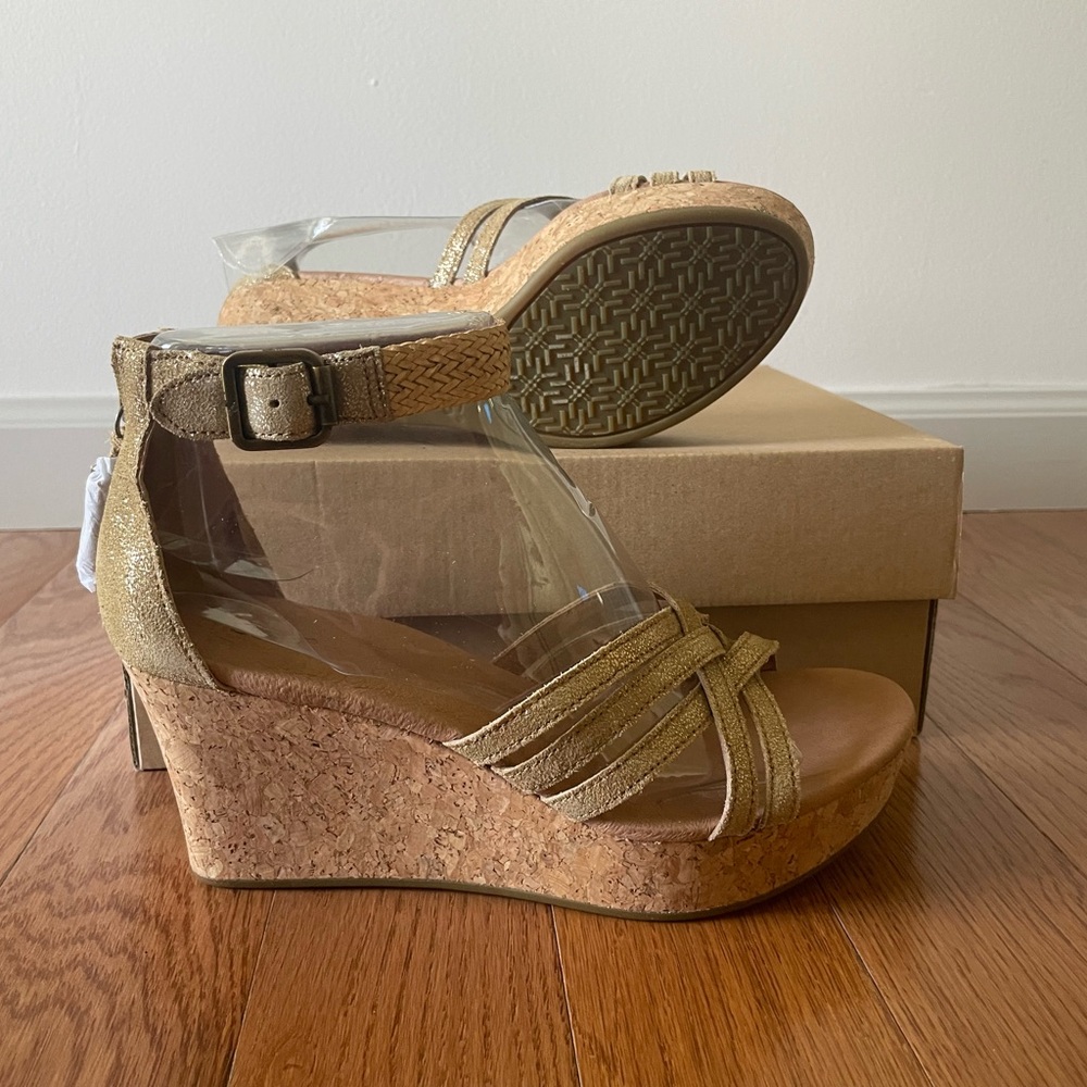 Ugg metallic gold cork wedge sandals size 8.